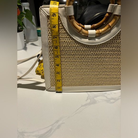 Like  Dreams vegan handbag/ vegan  leather black backpack. - Picture 3 of 15